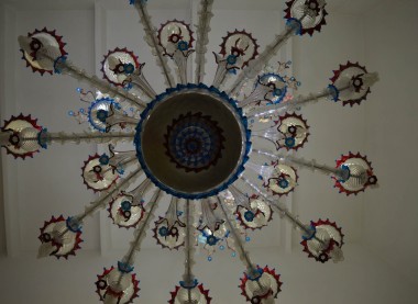 Chandelier in venetian style