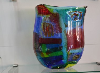 Glass vase